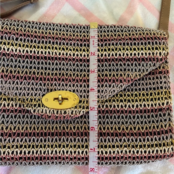 Stylish Multicolor Woven Shoulder Bag - Picture 6 of 8